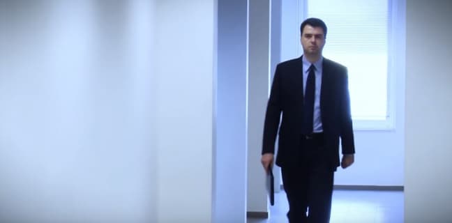 Basha: Shqiptarët janë të varfër se po i grabit Rama me një grup klientësh (VIDEO)