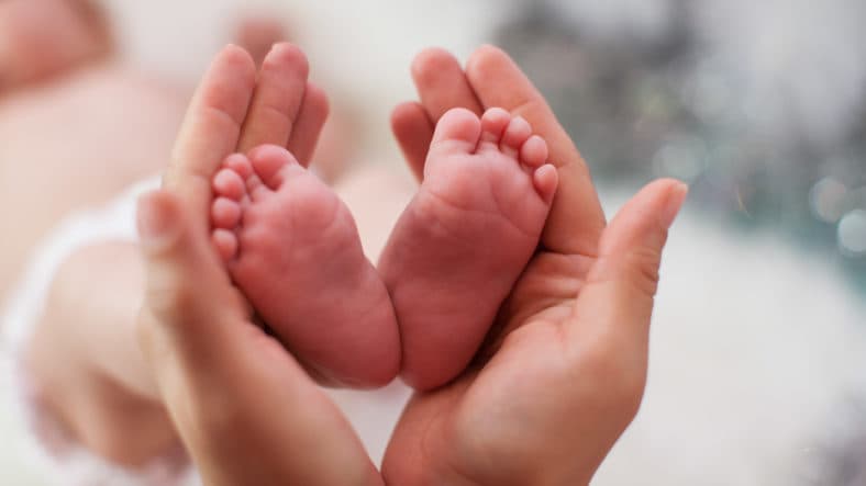 Ekspertët /Rënia e numrit të lindjeve duhet parë pozitivisht