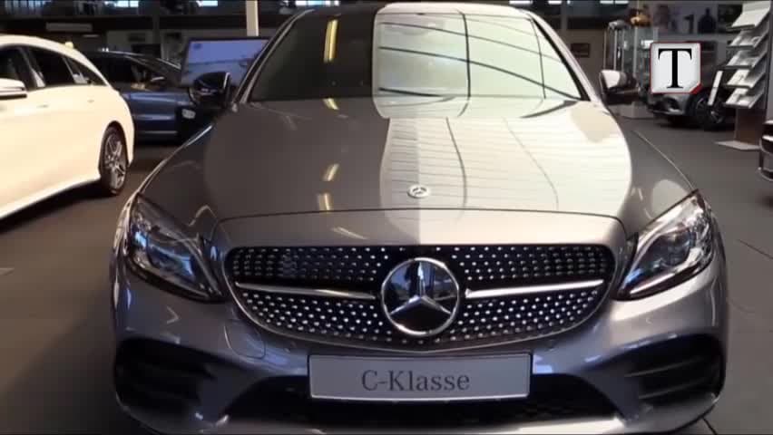 “Mercedes Benz”, surpriza për të apasionuarit e makinave (VIDEO)