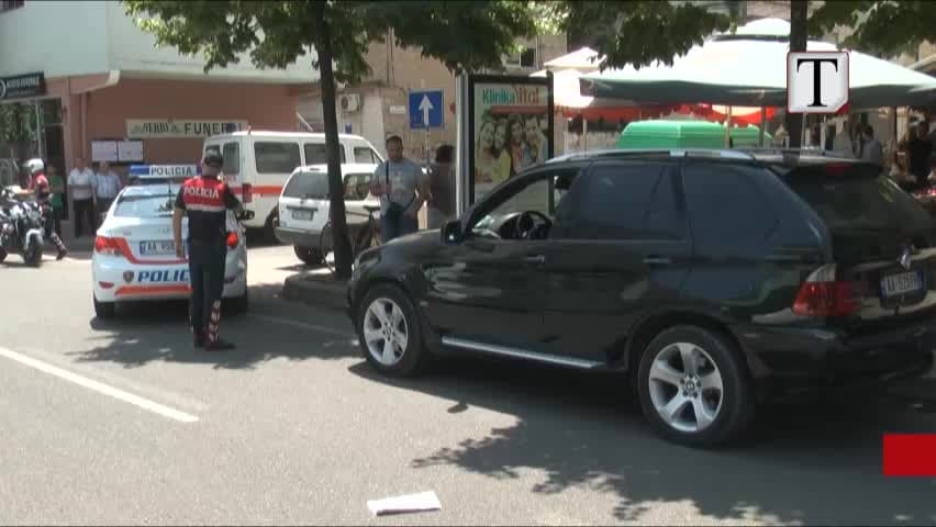 Pamje ekskluzive/ “Shqiponja” ndalon "BMW" X5 me hashash (VIDEO)