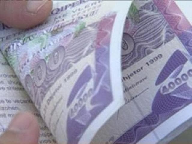 Stringa: Edhe pas 2 vitesh nuk po respektohen rekomandimet e KLSH për bonot e privatizimit