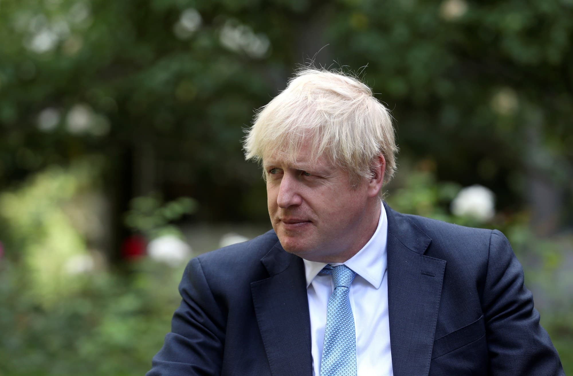 Qeveria Johnson humbet kontrollin në parlamentin britanik