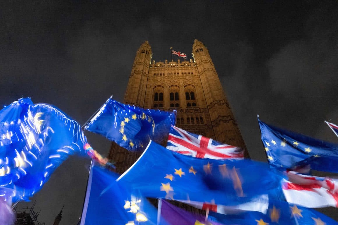Brexit, 2 parti opozitare mbështesin zgjedhjet e parakohshme (VIDEO)