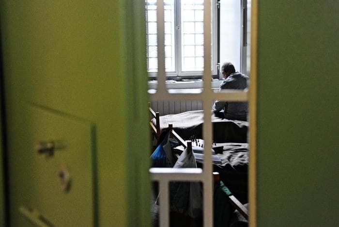 Britani e Madhe/ Pedofili dënohet me 33 dënime të përjetshme