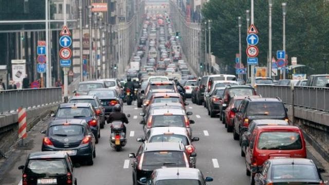 Bruksel/ Puna nga shtëpia, ndikim pozitiv në trafikun e qytetit