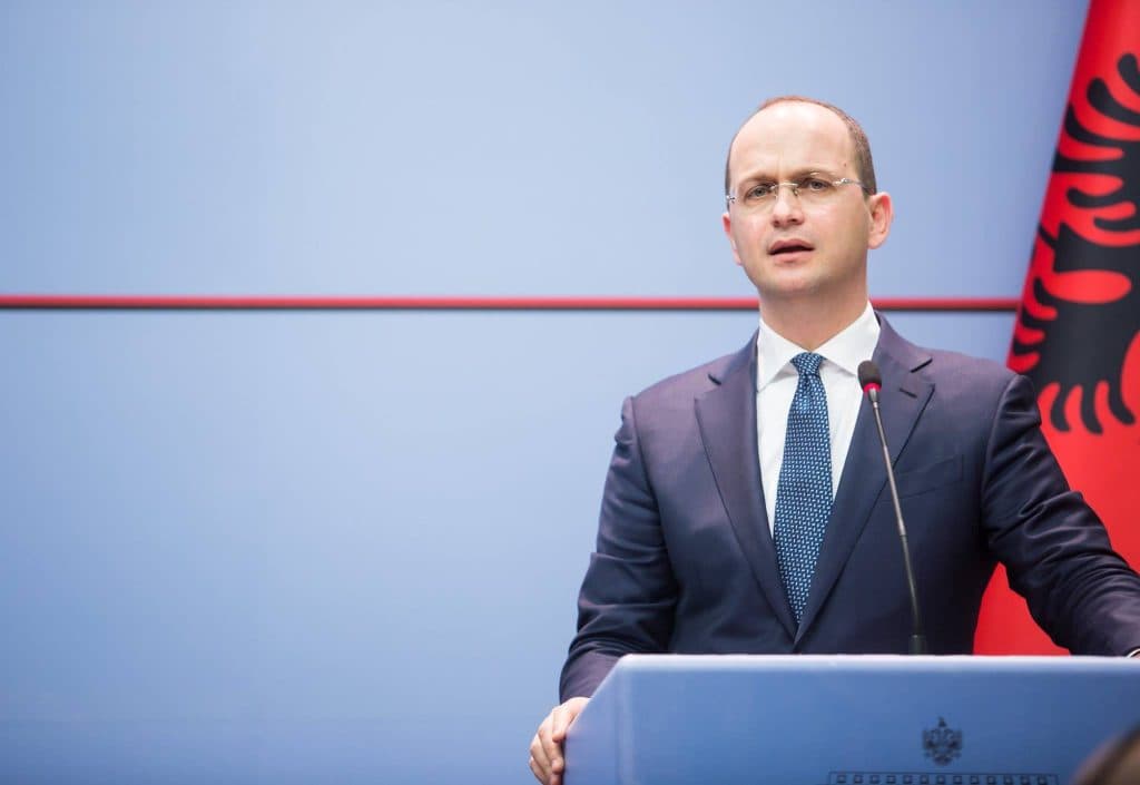 Emigrantët, Bushati: Është koha t’i kthejmë borxhin Italisë (VIDEO)
