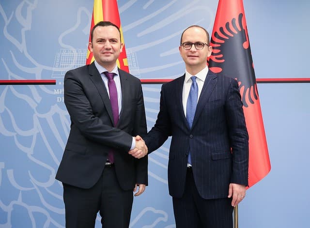 Gjuha Shqipe, Bushati-Osmanit: Ju mbështesim për implementimin