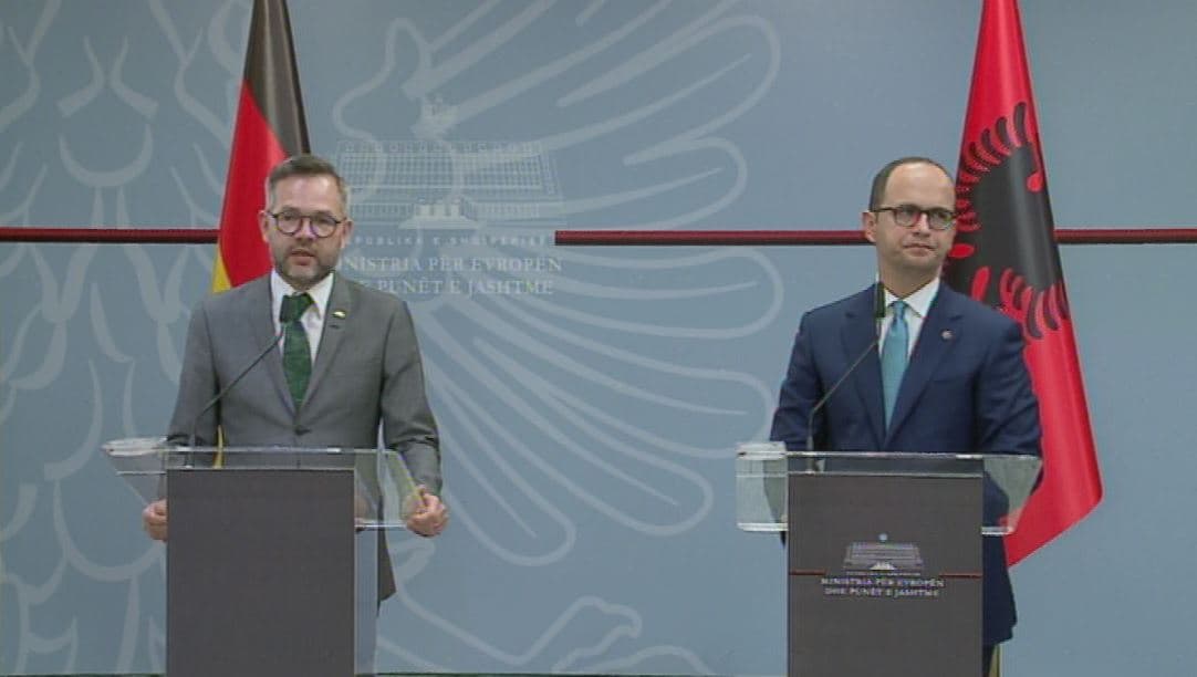 "Negociatat", minstri Roth: Rruga e Shqipërisë drejt BE është e vështirë. Bushati: Gjermania kritike e rreptë, por edhe partnere (VIDEO)