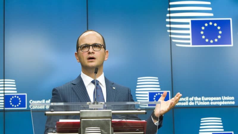 Bushati: 28 qershori nuk ishte parashikuar si dita kur do të nisnin bisedimet. Ka progres për negociatat me Greqinë 