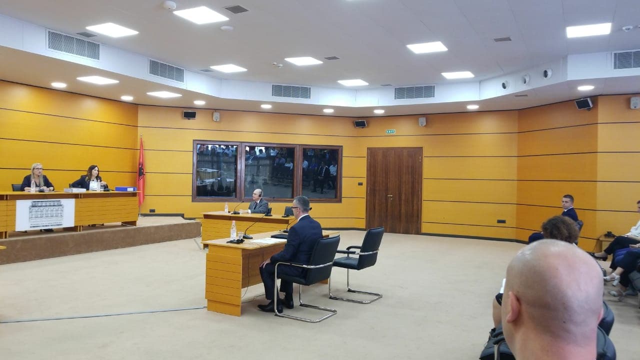 KPK “kryqëzon” prokurorin Adriatik Cama, drejt shkarkimit (VIDEO)