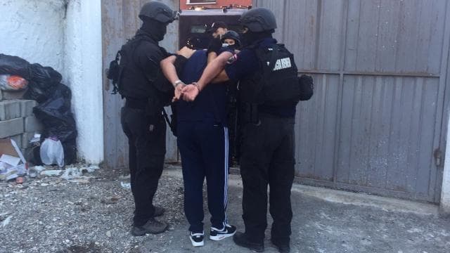 I shpallur në kërkim për drogë, arrestohet 37-vjeçari në Durrës