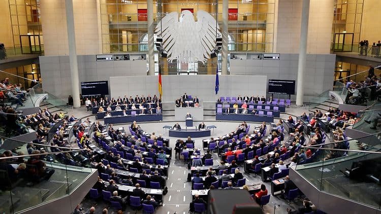 CDU/CSU dhe SPD kërkesë Bundestagut: Hapje pa kushte të negociatave për Maqedoninë e Veriut