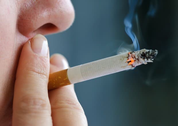 Edhe një cigare e vetme në ditë e dëmton zemrën