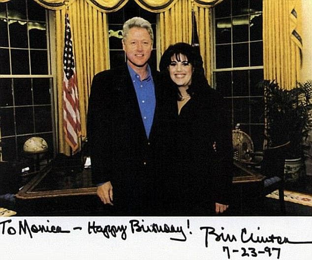 Skandali seksual i Bill Clinton-it, Monica Lewinsky rrëfen historinë e fustanit që shërbeu si provë