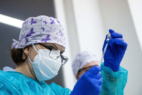 Covid në botë/ Regjistrohen mbi 80 milion të infektuar