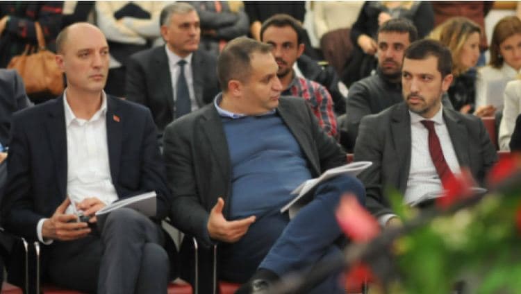 Nga miqë në kundështarë, Sejdiu replikon me Kurti për elektoratin e partisë së re PSD  