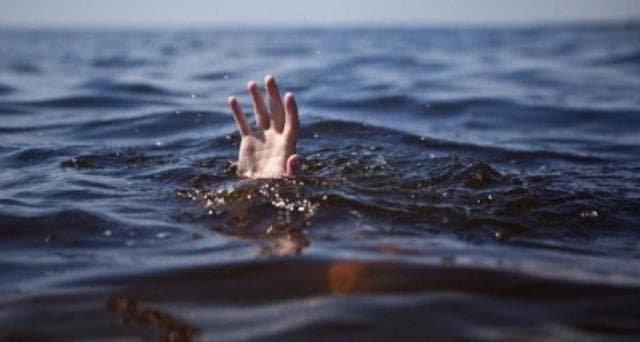 Edhe një pushues mbytet në plazhin e Durrësit