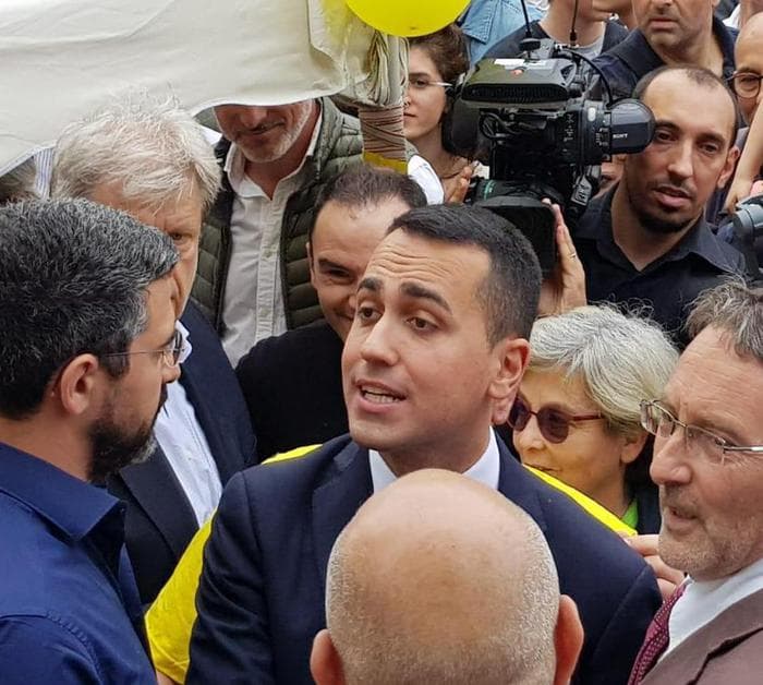 Itali, kontrata qeverisëse parashikon bllokimin e një projekti hekurudhor me Francën