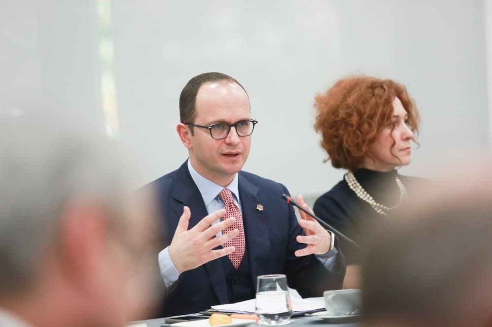 Bushati me anëtarët e Komitetit të BE: Vlerësoj mbështetjen e vendeve anëtare për integrimin