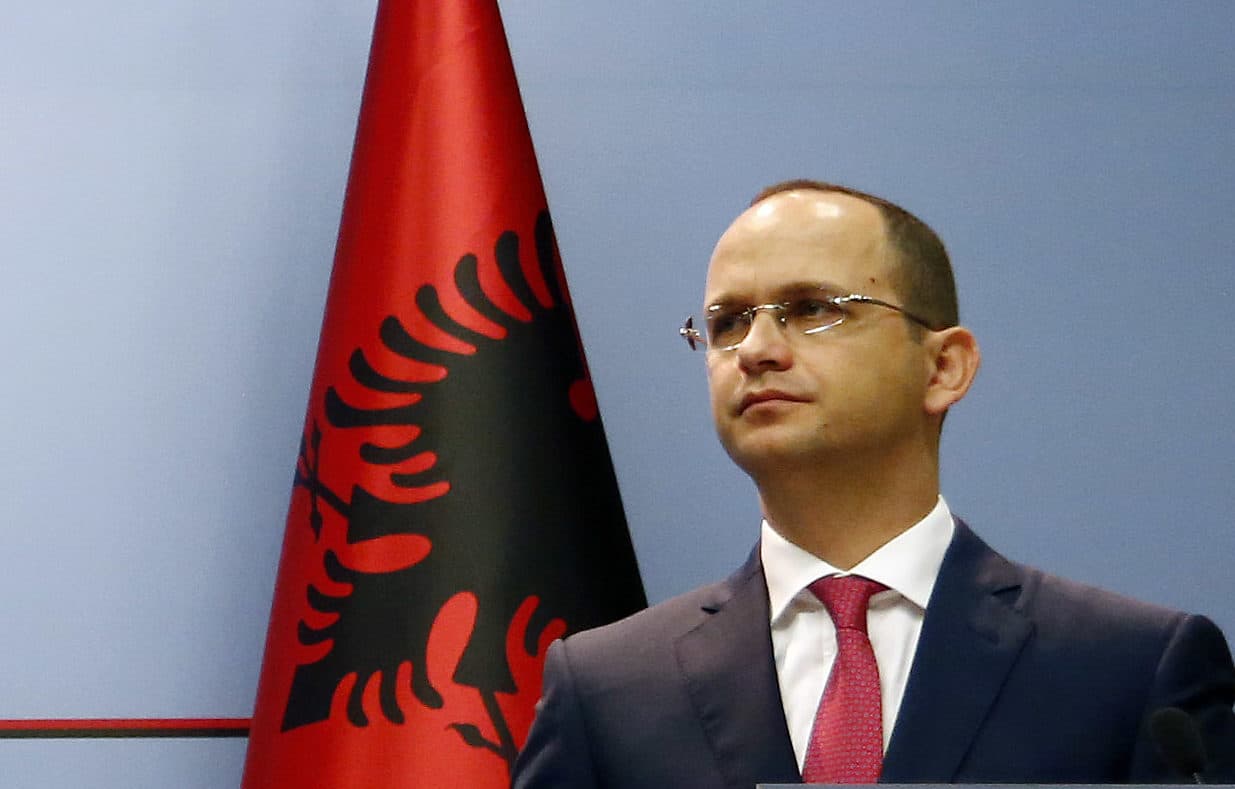 Bushati refuzon pjesëmarrjen në konferencën ballkanike në Bosnjë, shkak mungesa e ftesës për Kosovën