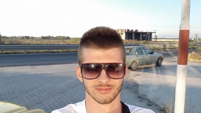 Prokuroria kërkon rikthim në burg për tre të akuzuarit që vranë 22-vjeçarin për një karikues