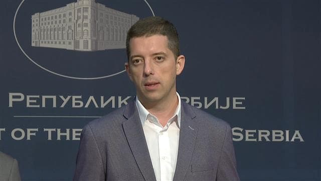 Gjuriç përgëzon serbët për zgjedhjet në Kosovë: Treguat vendosmëri që aty gjithçka mbetet serbe