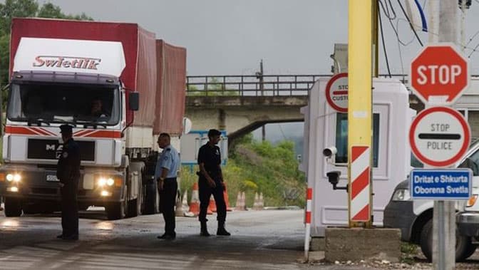 Kosova e Serbia drejt përshkallëzimit të betejës ekonomike