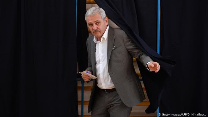 Politikani më i fuqishëm në Rumani dënohet me burg për korrupsion