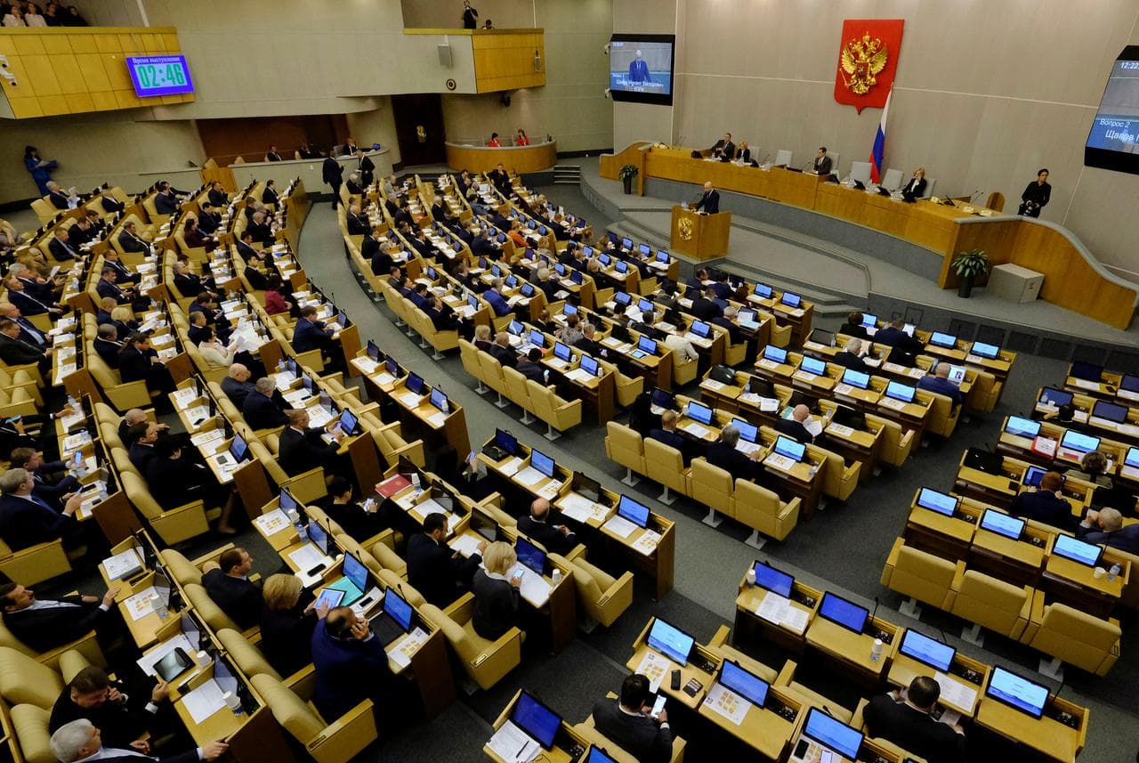 Rusi, Duma miraton masa mbi mediat