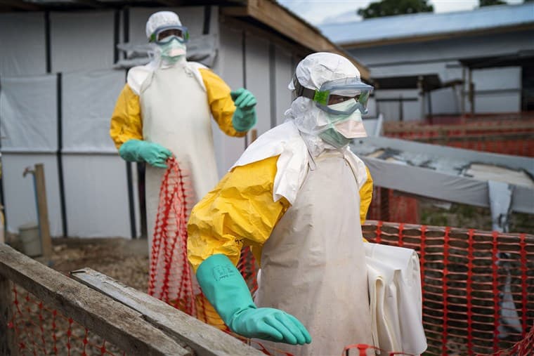 Rikthehet ebola, një rast i ri në Kongo alarmon OBSH-në (VIDEO)