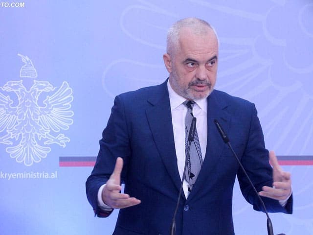 Paralajmërimi i Ramës për portalet: Matni fjalët, mos përhapni panik