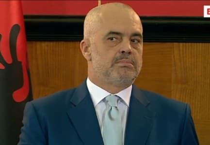 Rama: Mos u lodhni kot, bastet vdesin për Vit të Ri. Amanet dëshmitarin X