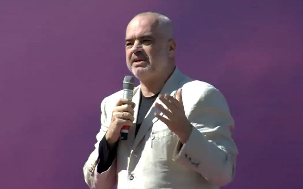 Rama u përgjigjet protestuesve: 100 petritat e Saliut atje te kthesa do mbesin