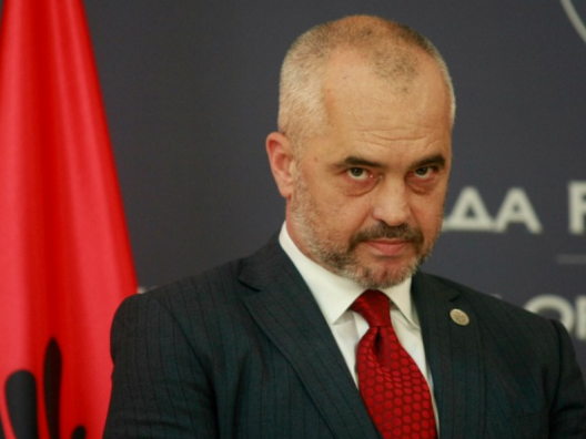 Edi Rama: Ka plazh edhe të shtunën (VIDEO)