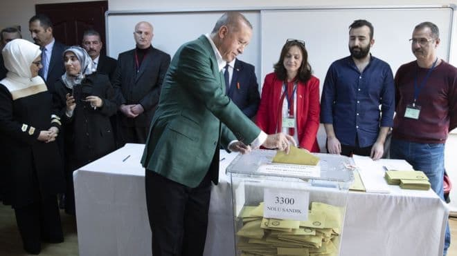 Zgjedhjet lokale në Turqi, një goditje për Erdogan? (VIDEO)
