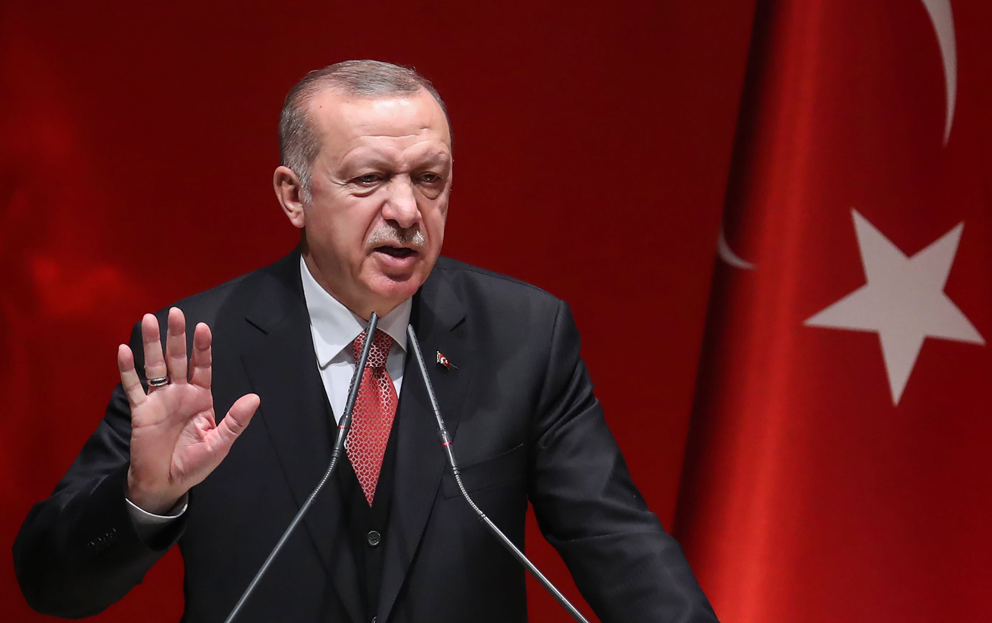 Erdogan: Do ndërtojmë 500 banesa për familjet e prekura nga tërmeti në Shqipëri