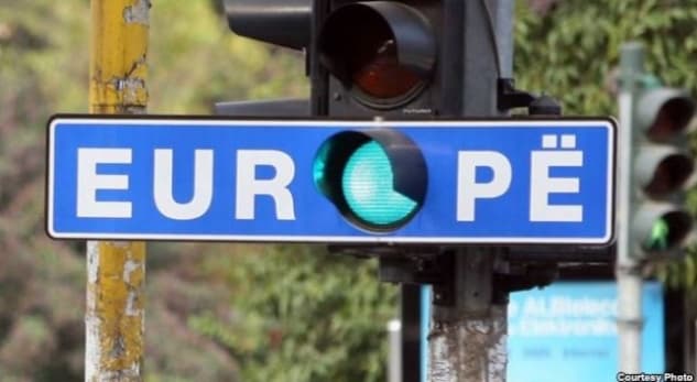 Dritë jeshile për liberalizimin e vizave për Kosovën (VIDEO)