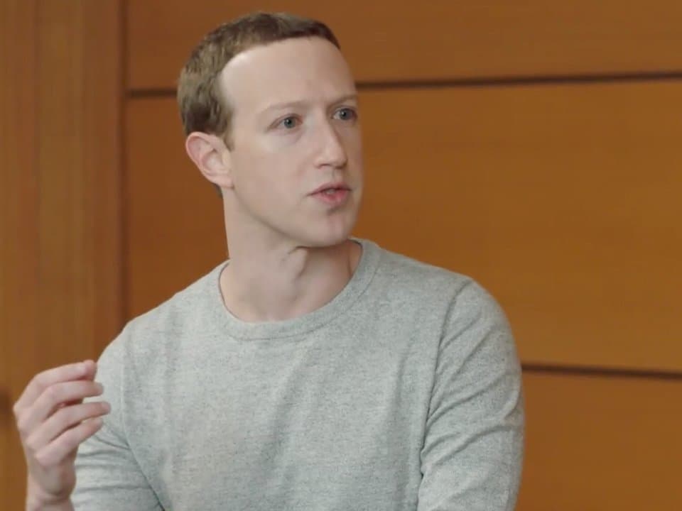 Facebook fshin 2632 llogari dhe grupe, mes tyre edhe nga Kosova dhe Maqedonia