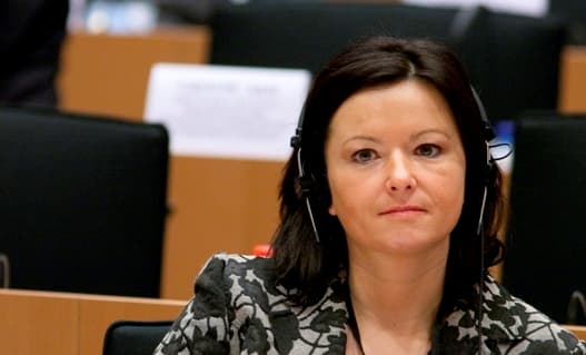 Fajon: Shpresojmë që Komisioni do të dalë shpejt me vlerësimin për vizat