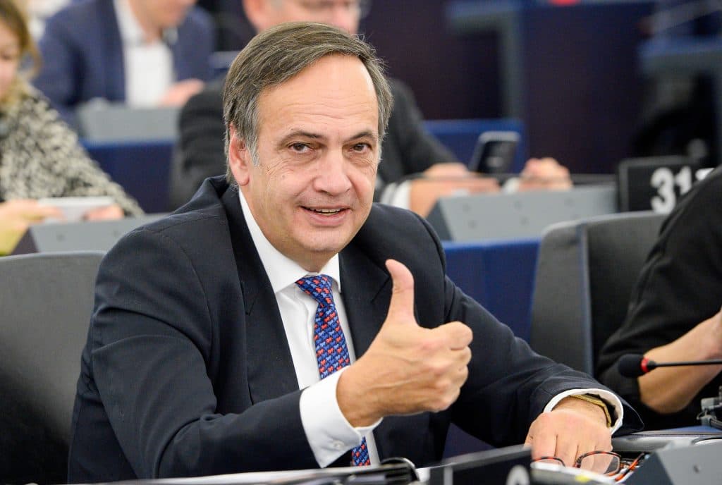Fleckenstein: U njoh progresi. U vendos për hapjen e negociatave