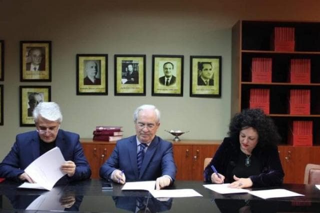 Studime të përbashkëta me dijetarët arbëreshë/ Nënshkruhet memorandumi i bashkëpunimit