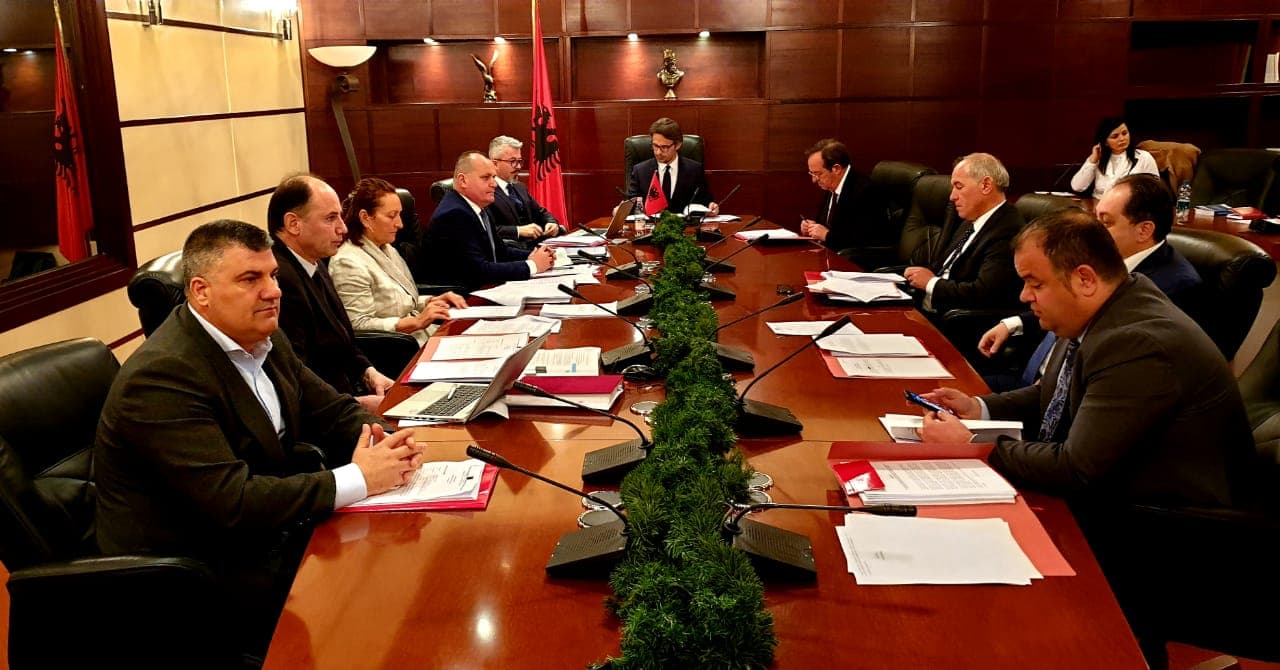 KLP hap garën për Prokurorin e Përgjithshëm (VIDEO)