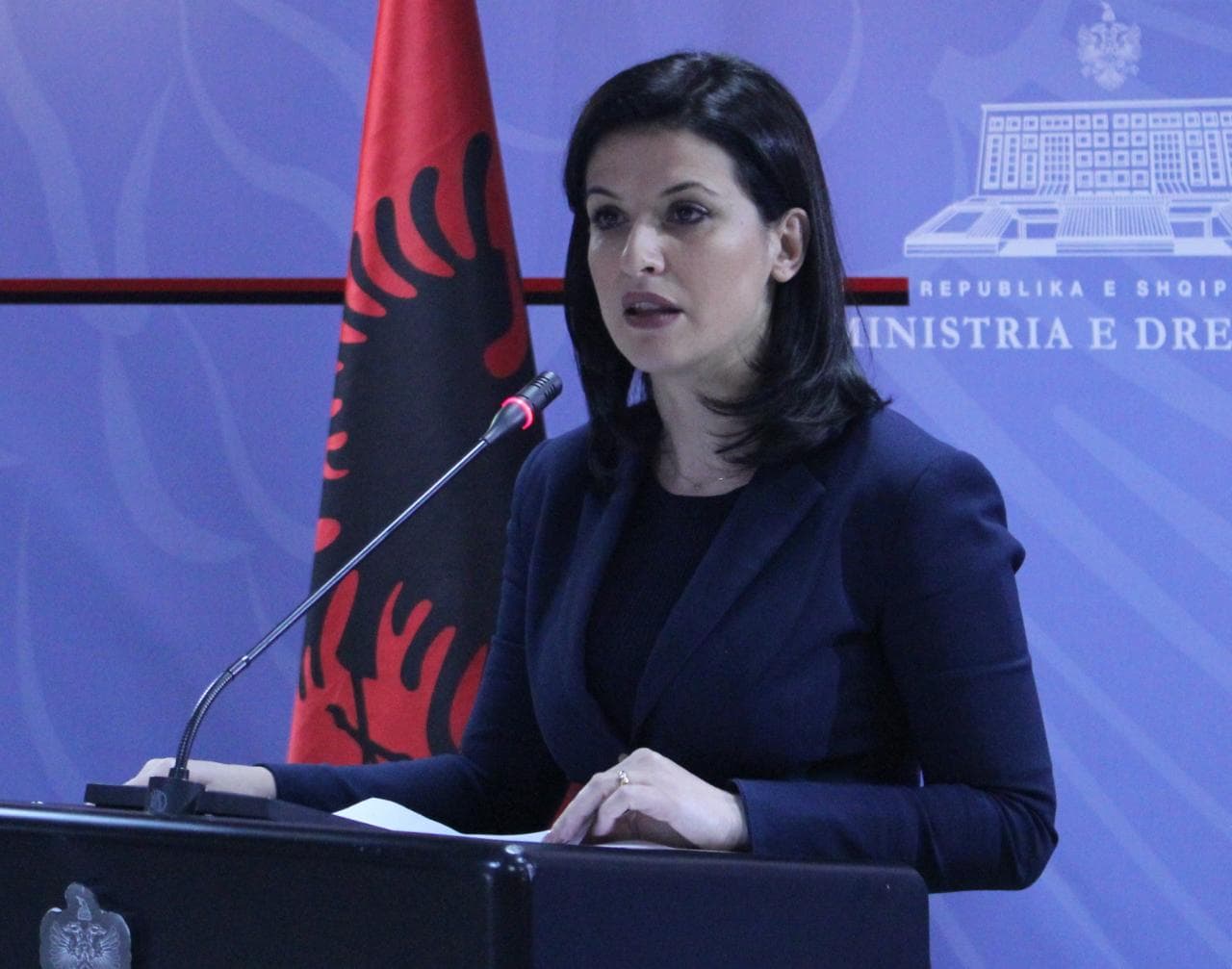 Siguria në burgje/ Ministrja e Drejtësisë takim urgjent me përfaqësues të SHKBB