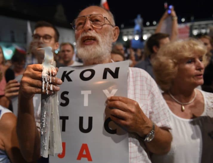 “Dora” e politikës në gjyqësor penalizon sërish Poloninë