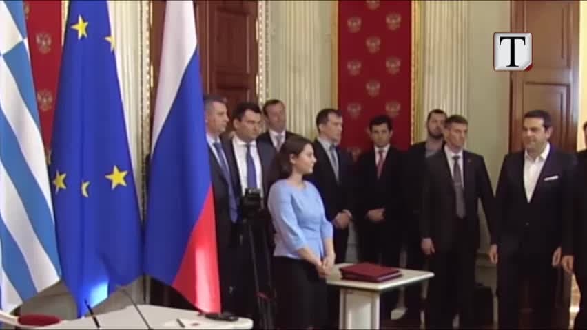 Rusia “notë proteste” për dëbimin e diplomatëve nga Greqia (VIDEO)