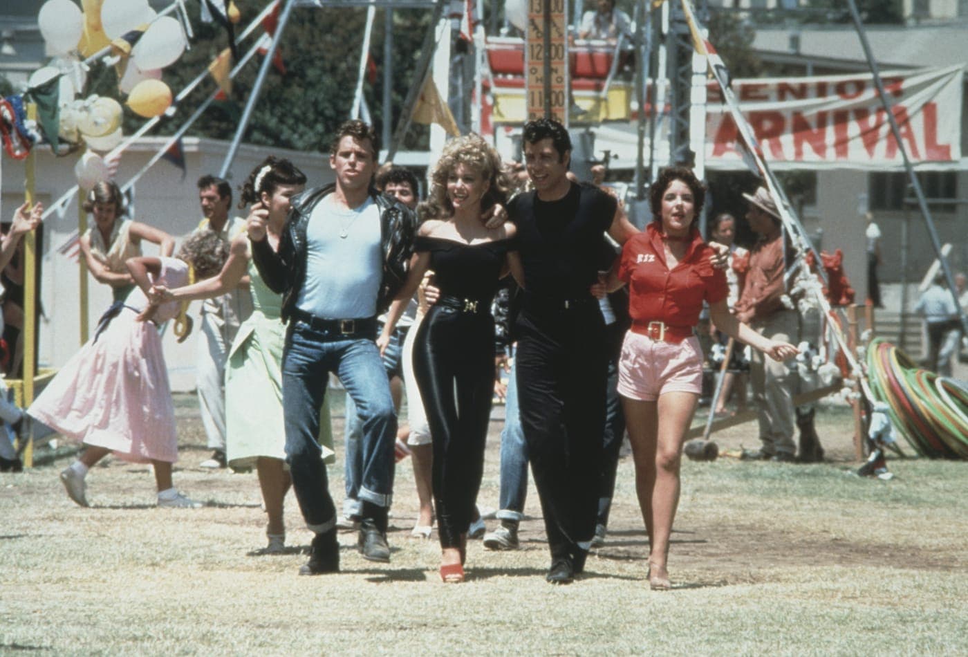 Veshja e “Grease” vlerësohet 200 000 dollarë në ankand (FOTO)