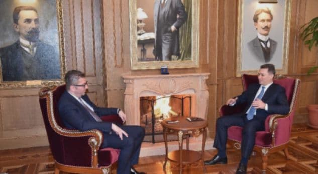 Kreu i VMRO Mickovski largon elementet proruse të Gruevskit