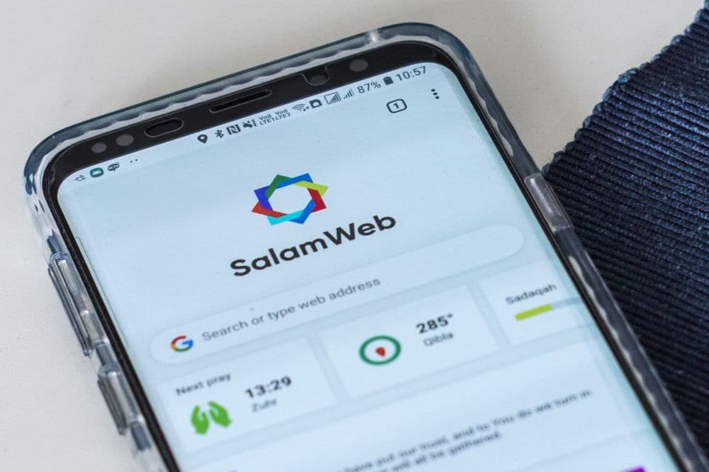 Tani edhe interneti është “hallall”