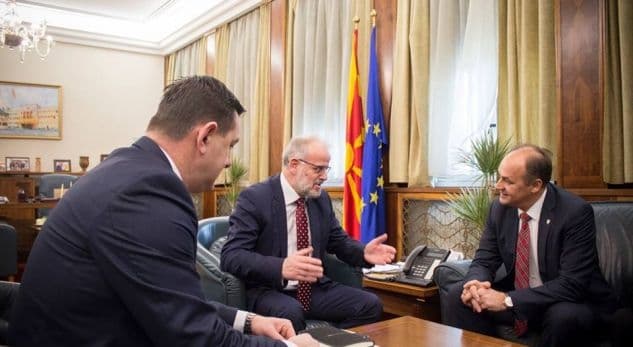 Hoxhaj: Zyrtarizimin e shqipes në Maqedoni nuk mund ta ndalë askush