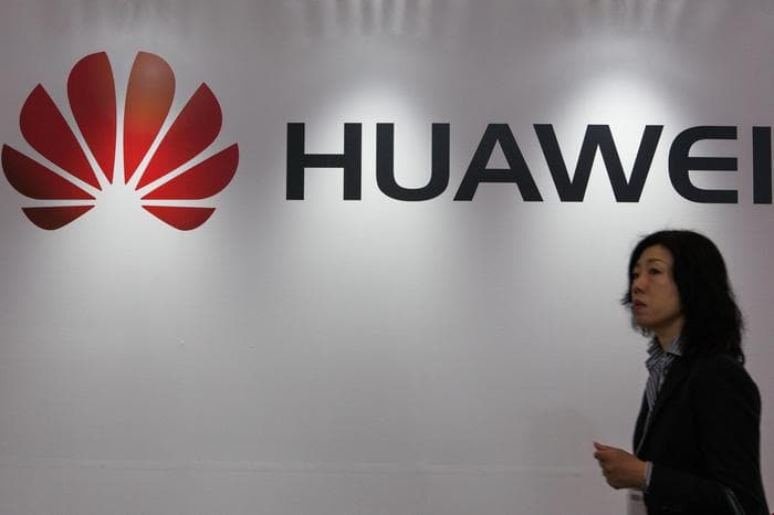 SHBA-të, fushatë te aleatët: Mos përdorni pajisjet Huawei, na spiunojnë